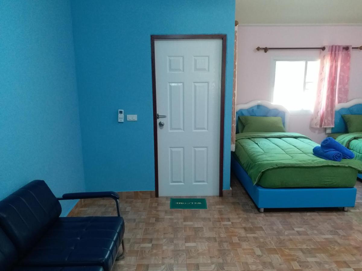 Hotel Baan Hin Sai Suay Nong Sarai Esterno foto